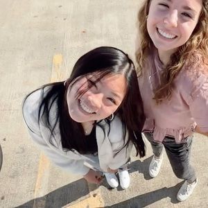 Meet your Posher, Mia